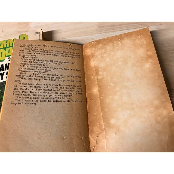 John D MacDonald Paperback Books Lot of (2) Vintage Tan Touch 1970s - Picture 4 of 6